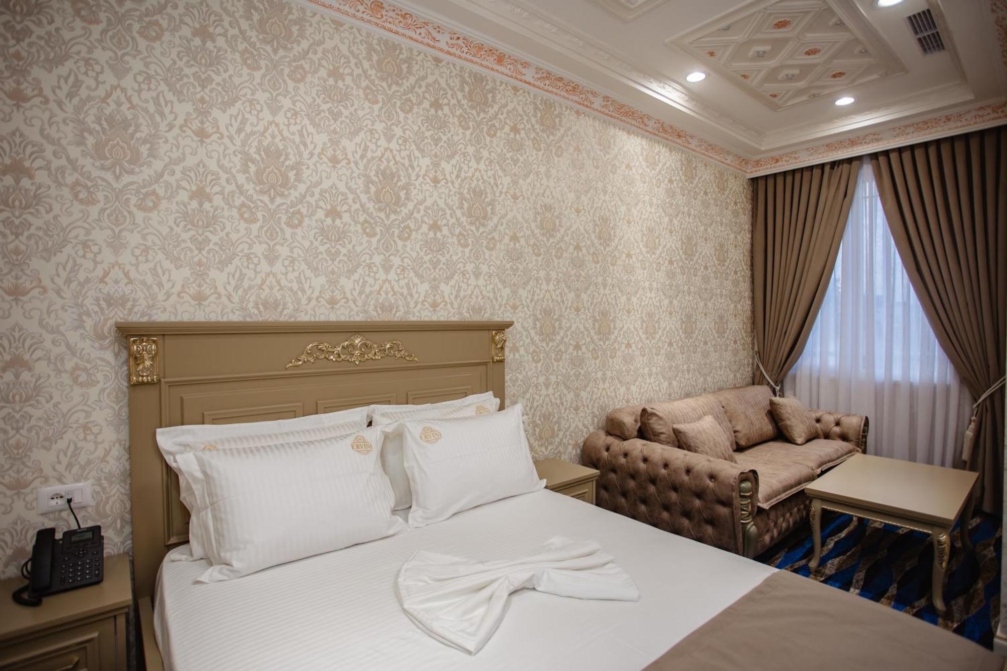 Ervini Boutique Hotel Shkoder Ngoại thất bức ảnh
