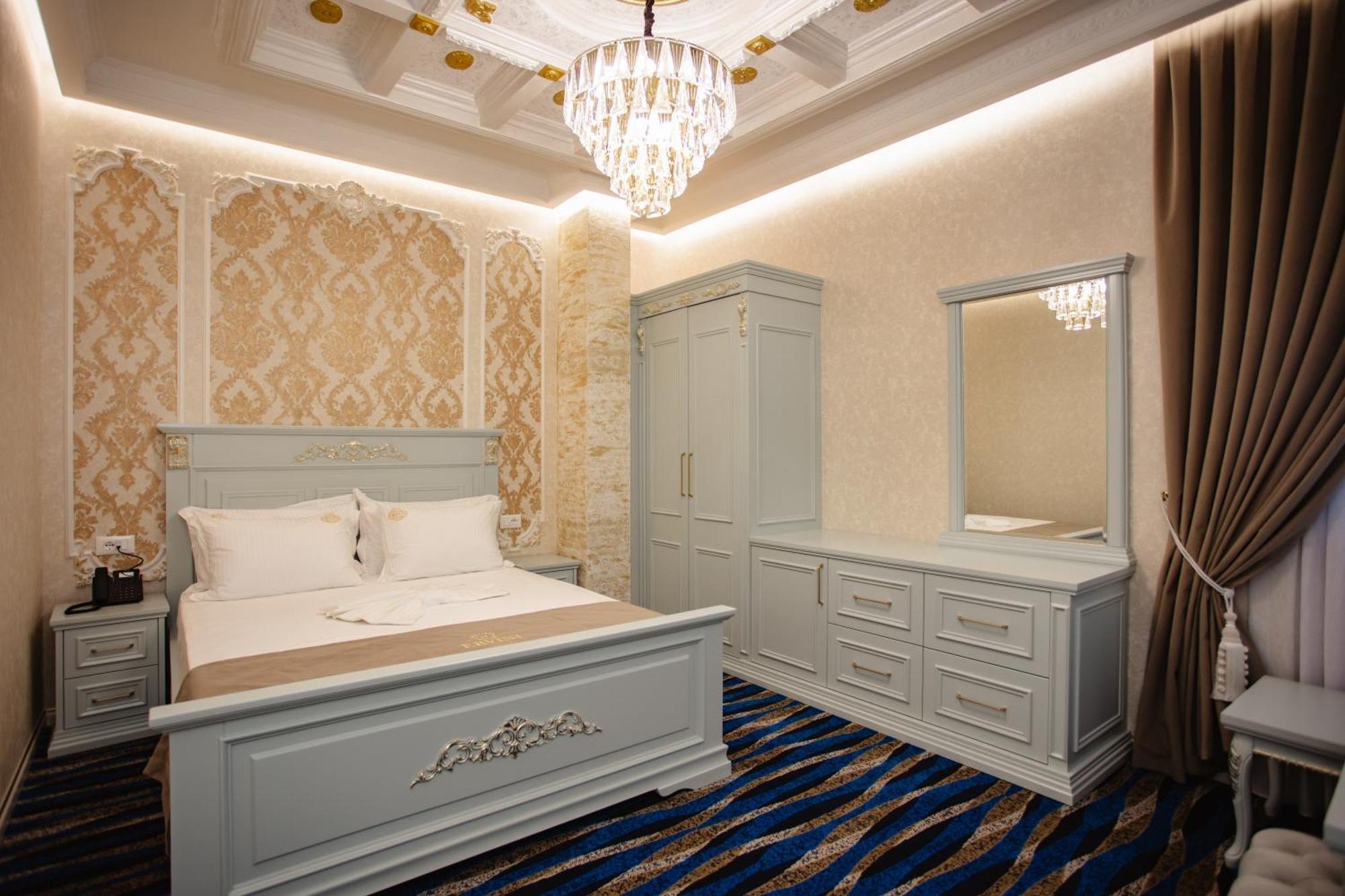 Ervini Boutique Hotel Shkoder Ngoại thất bức ảnh