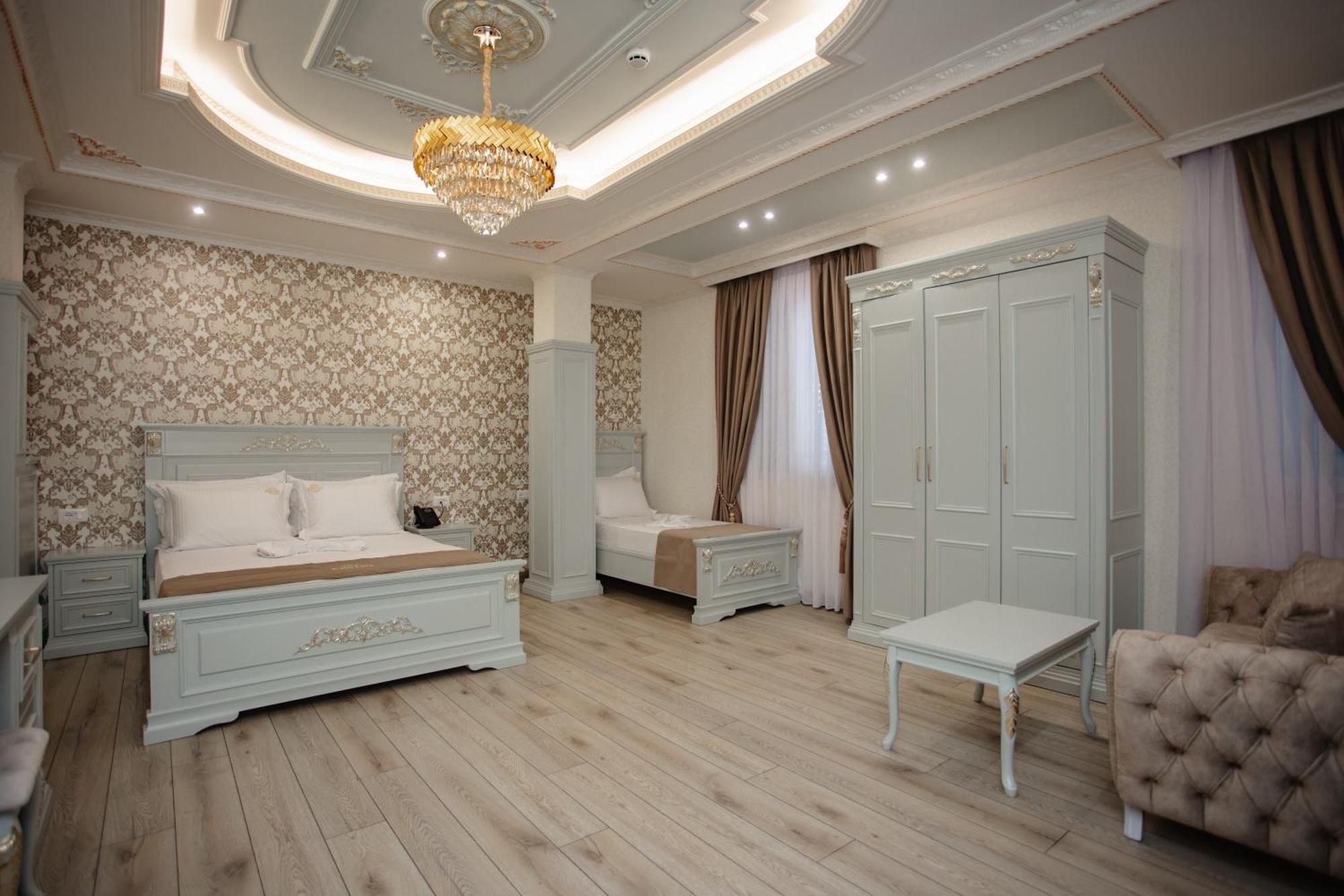 Ervini Boutique Hotel Shkoder Ngoại thất bức ảnh