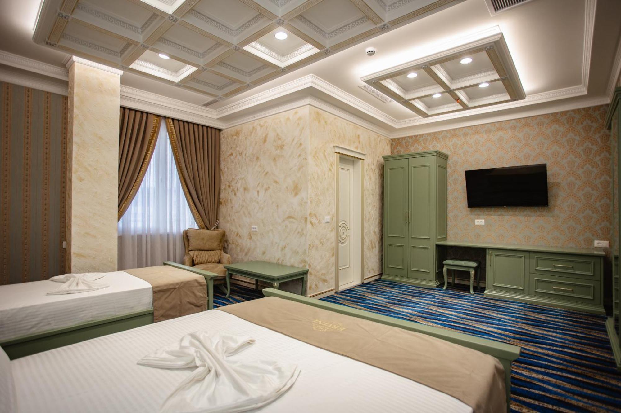 Ervini Boutique Hotel Shkoder Ngoại thất bức ảnh